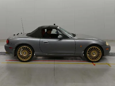 MAZDA ROADSTER