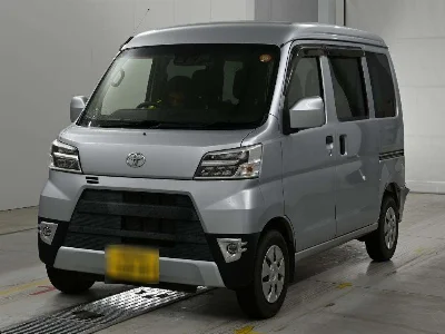 TOYOTA PIXIS VAN