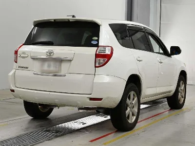 TOYOTA VANGUARD