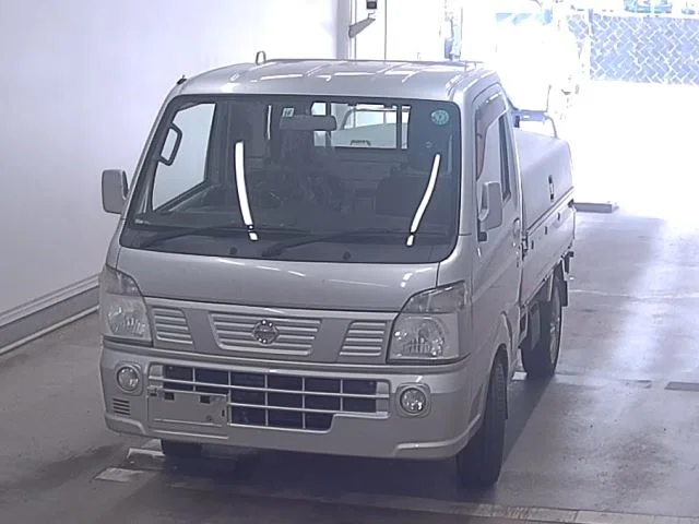 Nissan NT100 Clipper GX 4WD, миниатюра 3