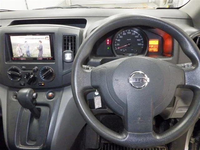 Nissan NV200 VX, миниатюра 5