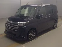 Цена авто Toyota Roomy с аукционов Японии, номер кузова M900A, пробег 52 000, оценка 8