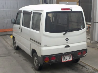 NISSAN CLIPPER VAN