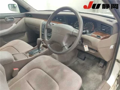 NISSAN LAUREL