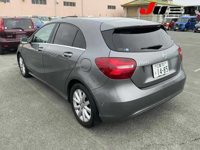 Mercedes-Benz A-Class A180, миниатюра 2