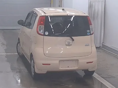 SUZUKI MRWAGON