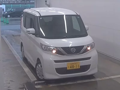 NISSAN ROOX