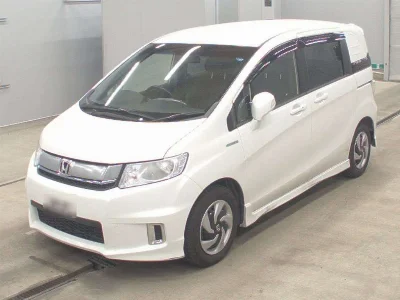 HONDA FREED SPIKE