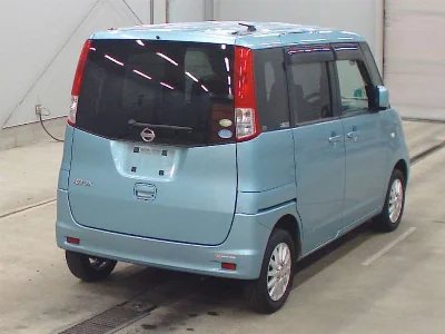 NISSAN ROOX