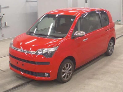 TOYOTA SPADE