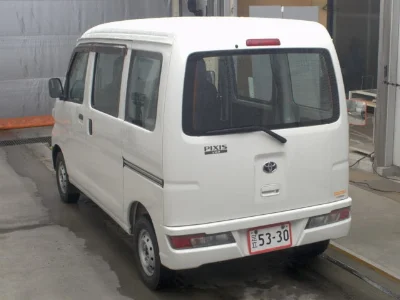 TOYOTA PIXIS VAN