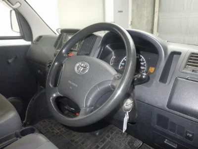 TOYOTA LITE ACE VAN