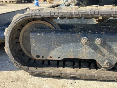 KUBOTA KUBOTA