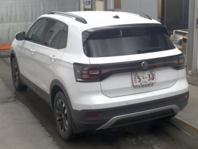 VOLKSWAGEN T-CROSS
