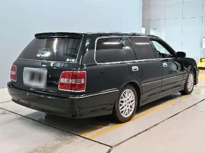 TOYOTA CROWN ESTATE