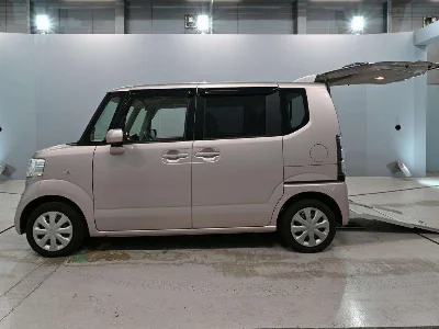 HONDA N BOX PLUS