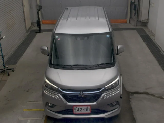 Mitsubishi Delica CUSTOM HYBRID SV, миниатюра 5