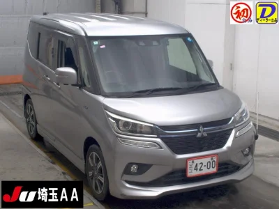 MITSUBISHI DELICA D2
