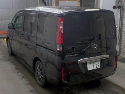 HONDA STEP WAGON