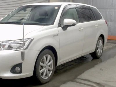 TOYOTA COROLLA FIELDER