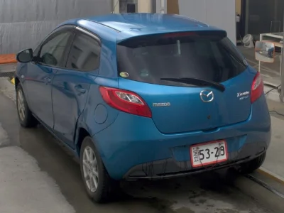 MAZDA DEMIO