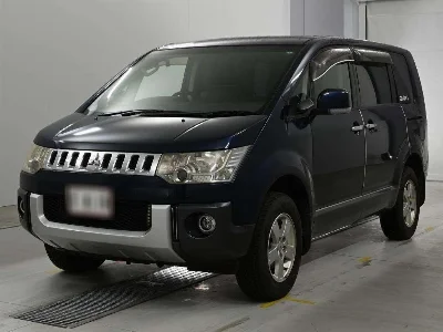 MITSUBISHI DELICA D5
