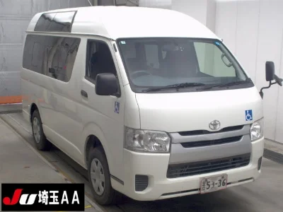 TOYOTA HIACE VAN