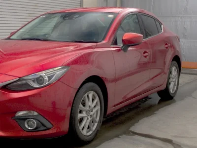 MAZDA AXELA