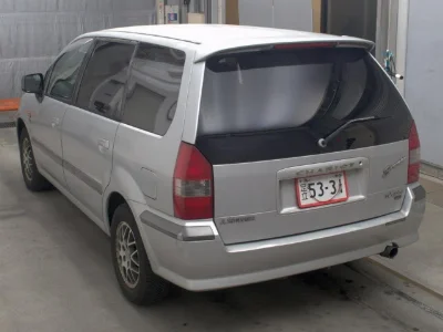 Mitsubishi Chariot Grandis
