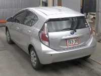 Цена авто Toyota Aqua с аукционов Японии, номер кузова NHP10, пробег 85 000, оценка 2