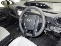 Цена авто Toyota Aqua с аукционов Японии, номер кузова NHP10, пробег 85 000, оценка 2
