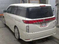 Цена авто Nissan Elgrand с аукционов Японии, номер кузова TE52, пробег 131 000, оценка 8