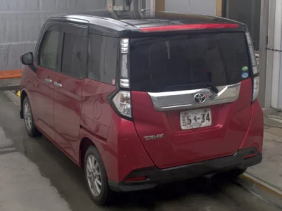 TOYOTA TANK