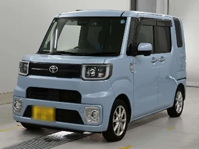 TOYOTA PIXIS MEGA