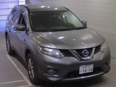 Nissan X-TRAIL