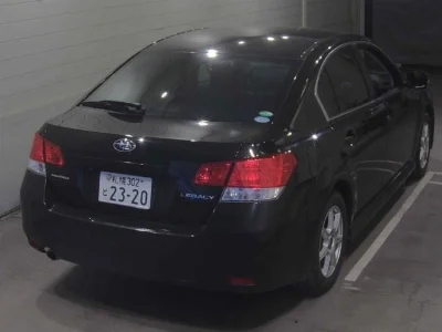 SUBARU LEGACY B4