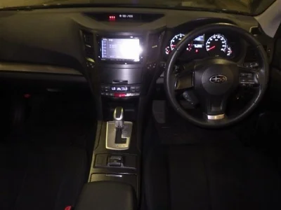 SUBARU LEGACY B4