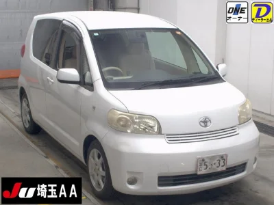 TOYOTA PORTE
