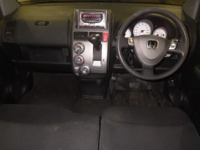 HONDA MOBILIO SPIKE