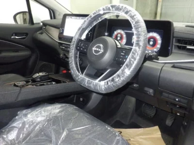 NISSAN AURA