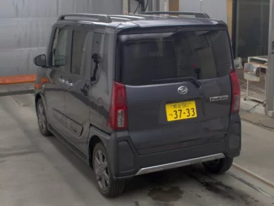 DAIHATSU TANTO FUN CROSS