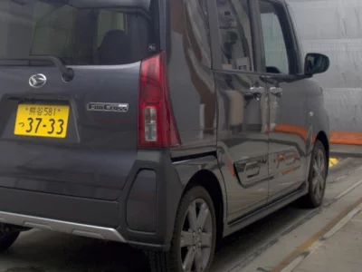DAIHATSU TANTO FUN CROSS