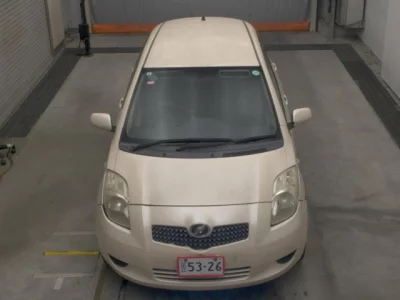 TOYOTA VITZ