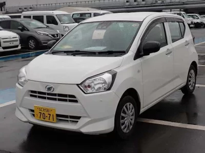 DAIHATSU MIRA E S
