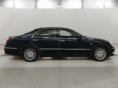 TOYOTA CROWN MAJESTA