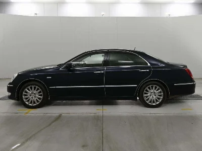 TOYOTA CROWN MAJESTA