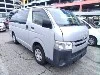TOYOTA REGIUS VAN