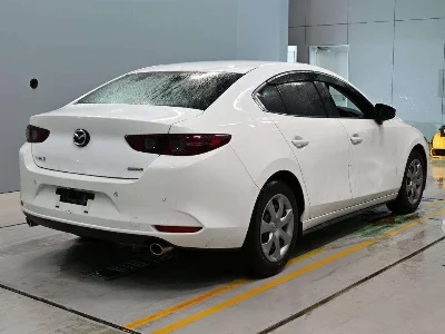 MAZDA MAZDA3