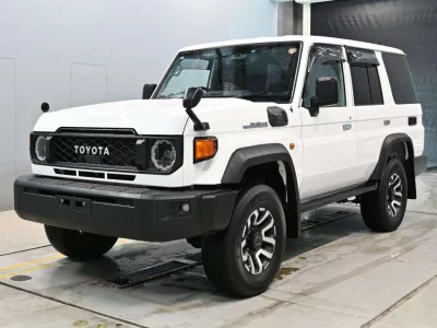 TOYOTA LAND CRUISER