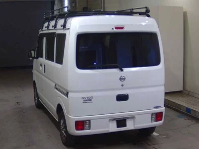 NISSAN CLIPPER VAN